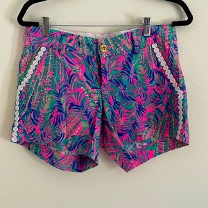 Lilly Pulitzer Callahan shorts size 6